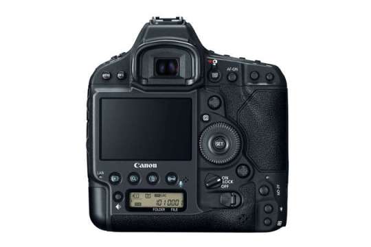 EOS 1D X Mark II 